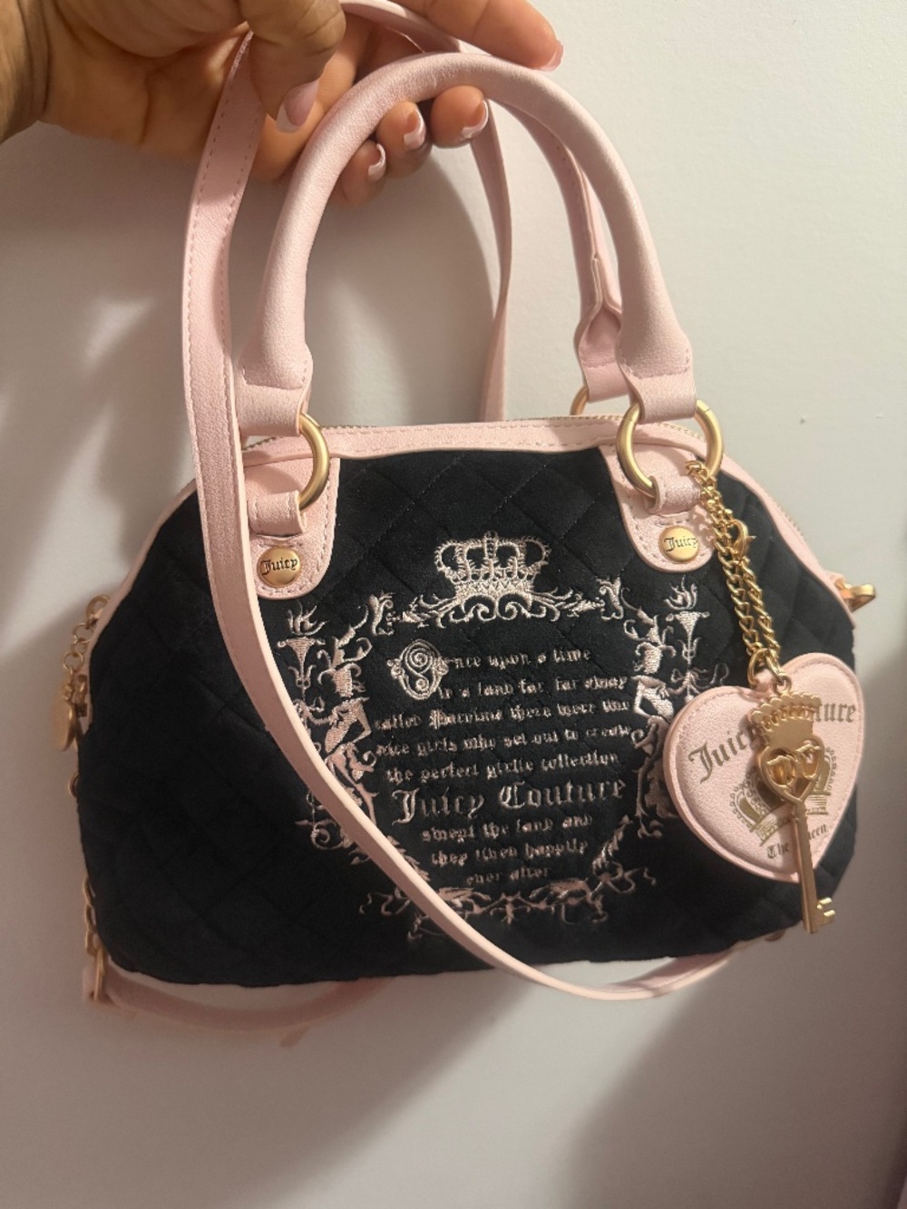 Juicy couture fairytale bowler